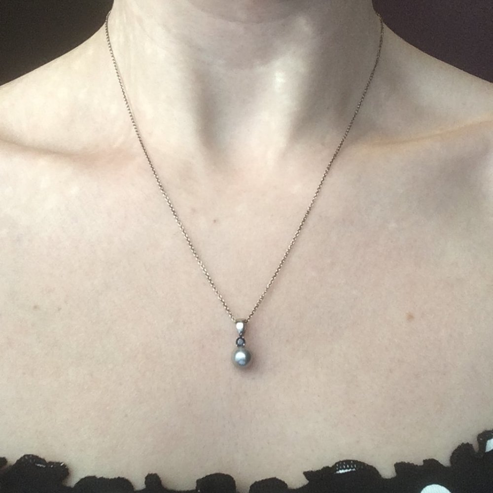 blue gray saltwater pearl and topaz necklace